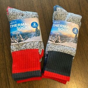 NWT **Men’s thermal socks shoe size 9-11